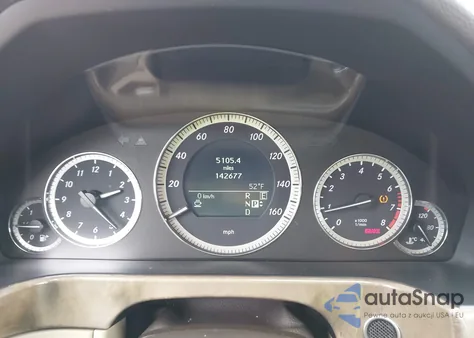 2011 Mercedes-Benz E 350 4Matic z USA, uszkodzony, nr VIN WDDHH8HB7BA407218